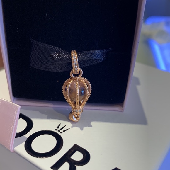 Pandora Charm - Picture 2 of 3